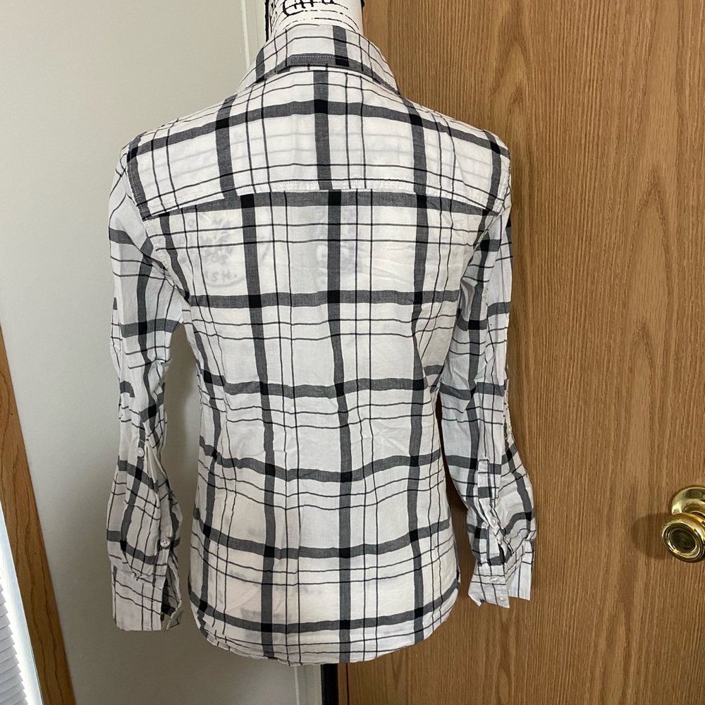 Button down shirt - Picture 5 of 6